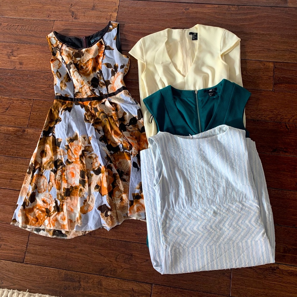 Lot of sleeveless dresses